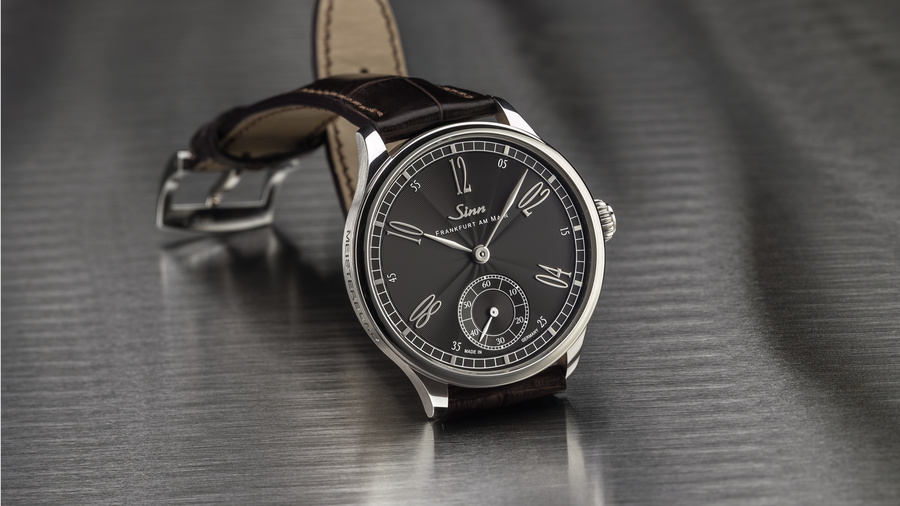 Sinn 556 11 | Best looking watches, Sinn, Watches